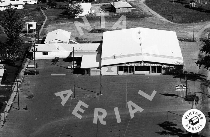 Devils Lake Amusement Park - Greens Pavillion